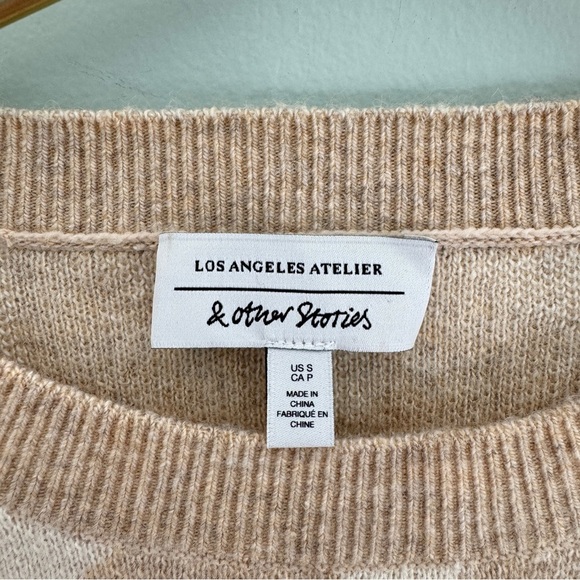 & Other Stories Fitted Jacquard Knit Sweater Top - Picture 8 of 10